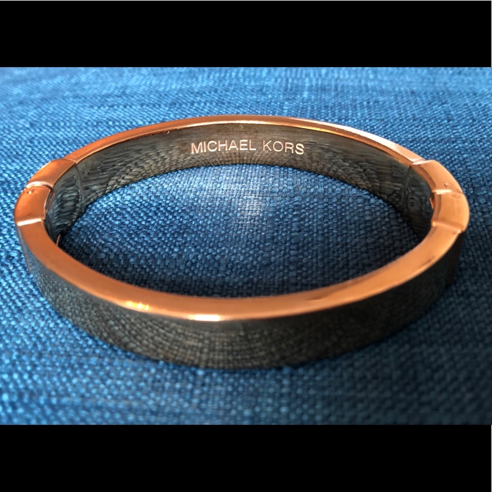 Gold Michael Kors Bangle Braclet